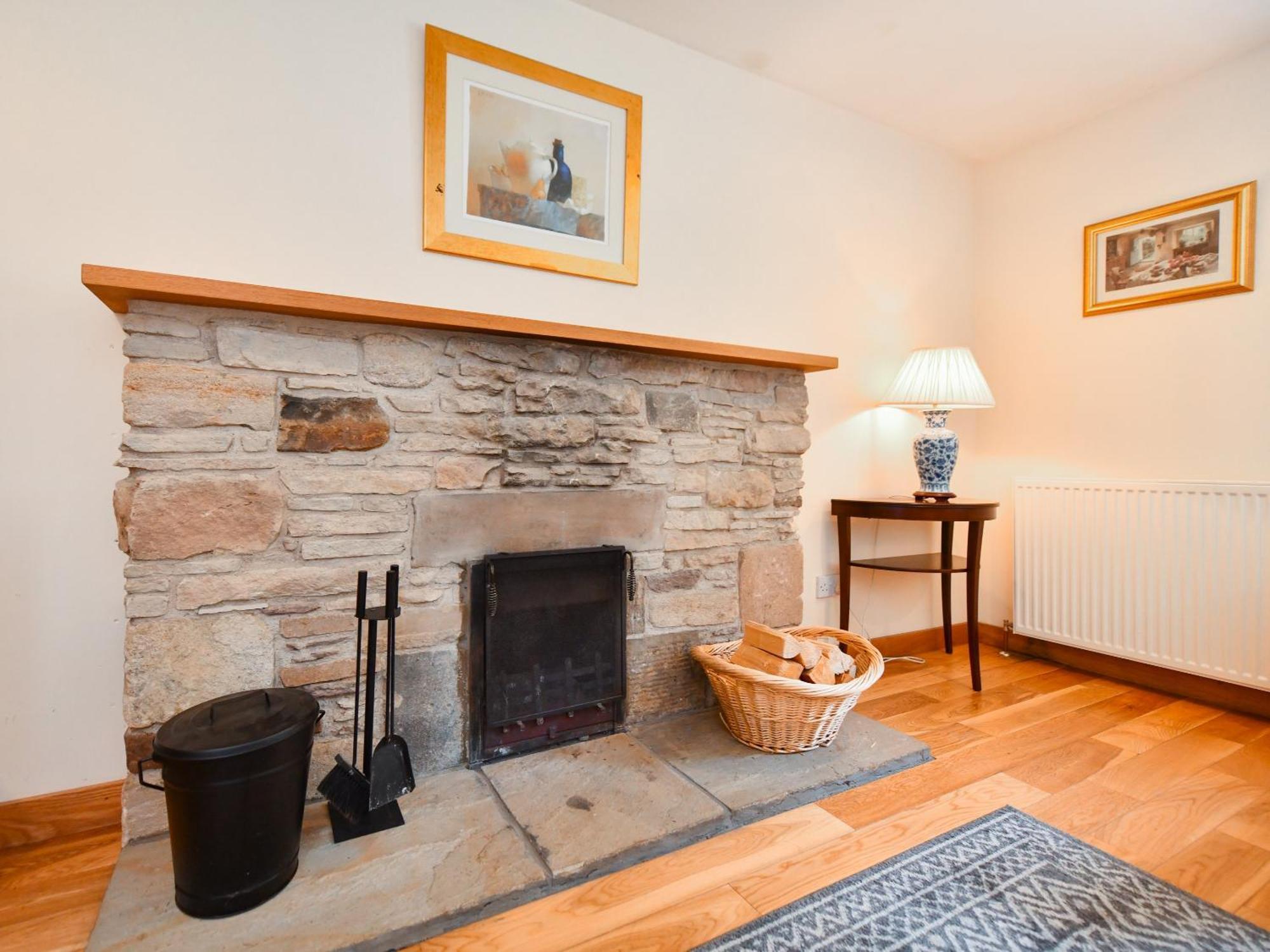 Cloncaird Castle Estate Cottages Maybole Экстерьер фото